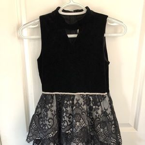 Tween Christmas Dress. Size 10.